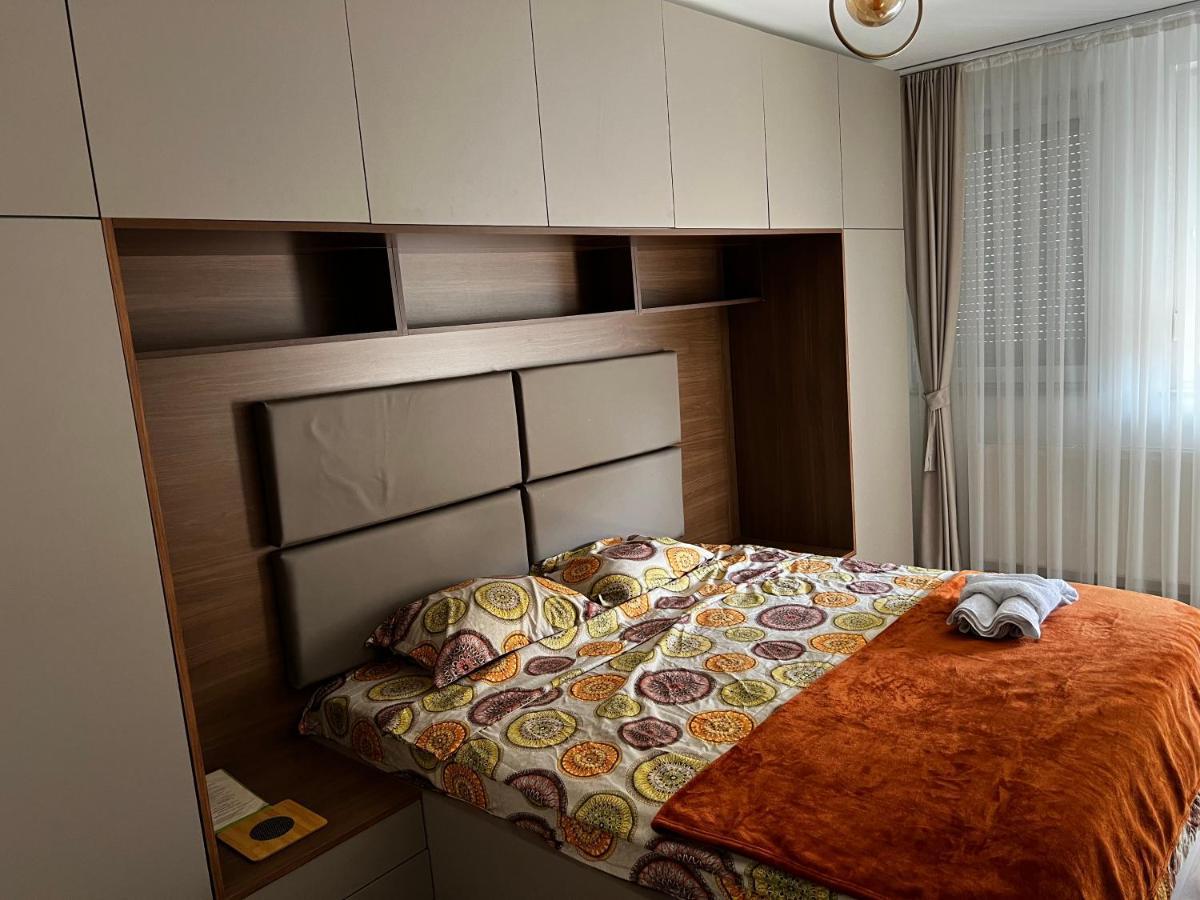 Elegant Apartment In City Centre Πρίστινα Εξωτερικό φωτογραφία