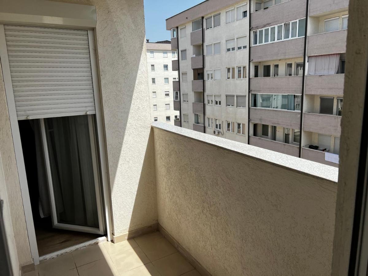 Elegant Apartment In City Centre Πρίστινα Εξωτερικό φωτογραφία