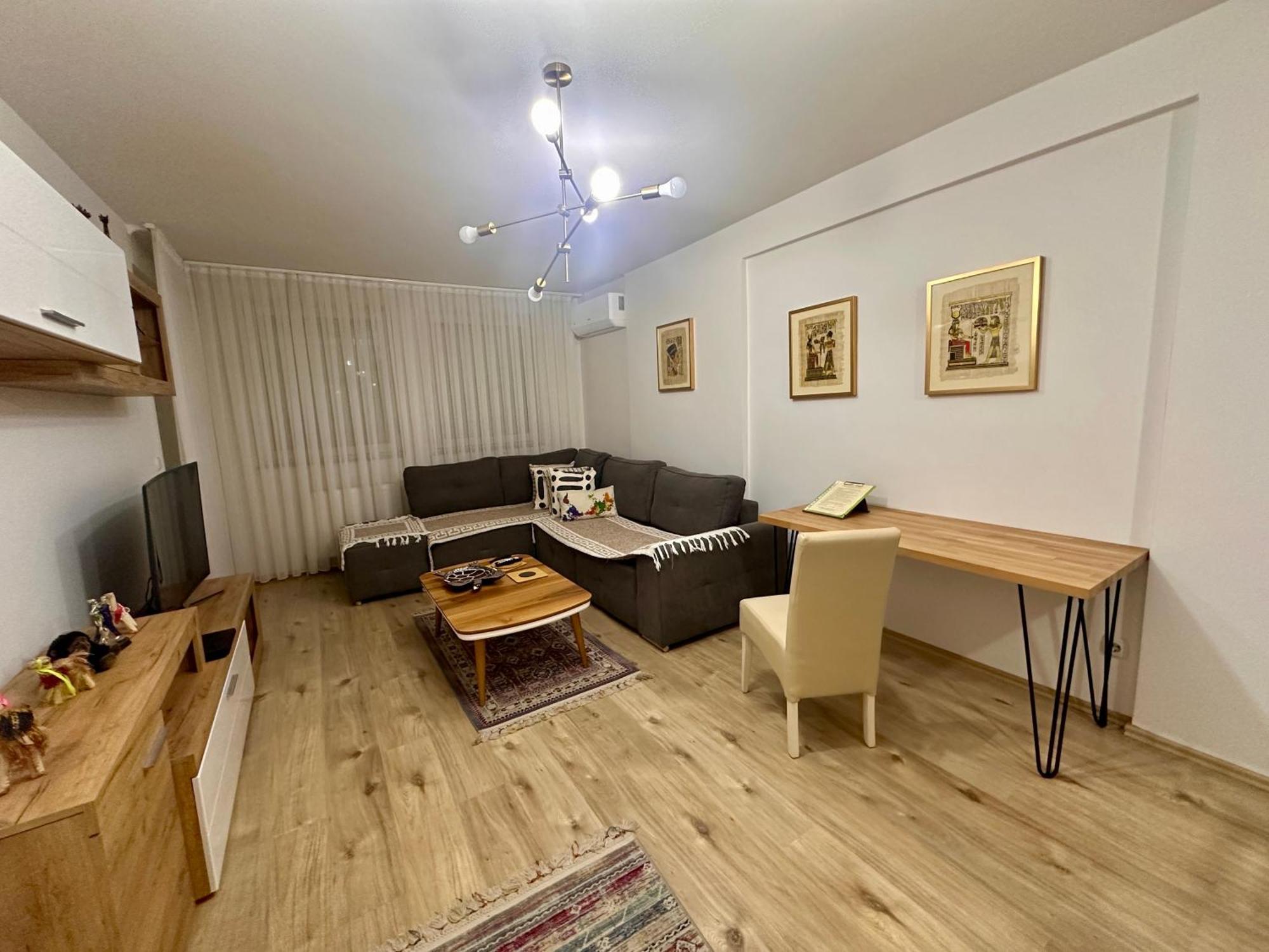 Elegant Apartment In City Centre Πρίστινα Εξωτερικό φωτογραφία